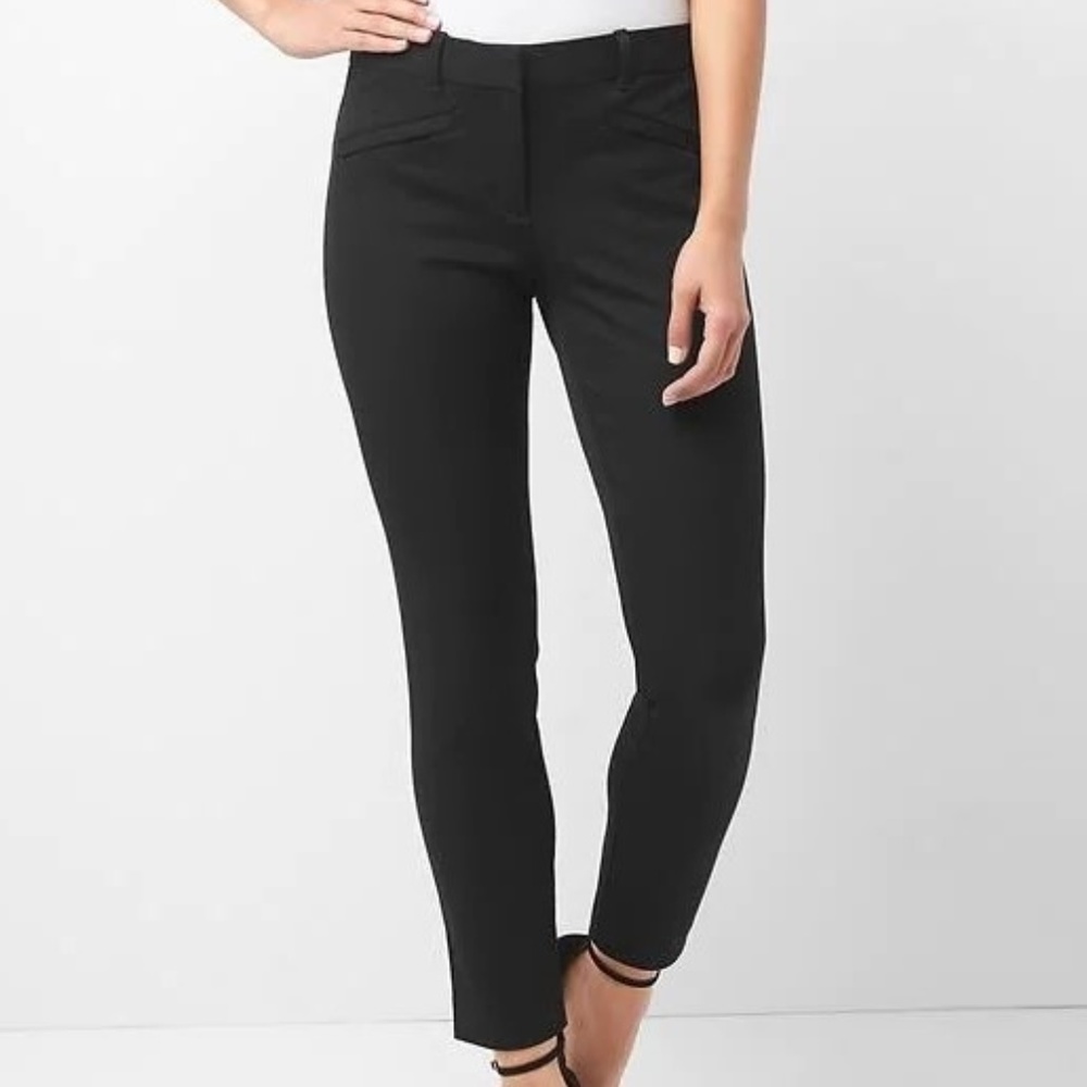 Skinny Pants - Stretch Gap - NWT - Size 20